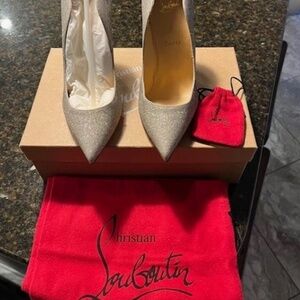 Woman's Christian Louboutin Glitter mini Heels